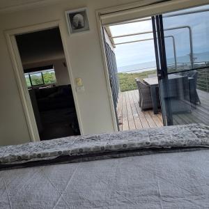 Sea Paradise at St Andrews Beach