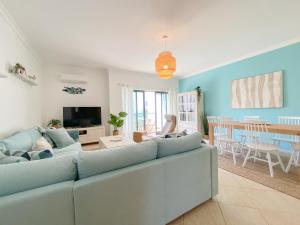 Meia-Praia Beach & Town Marina Apartment #1923