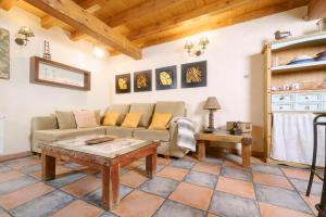 El Colirrojo - Los Sitios de Aravalle