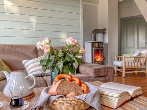 traumHaff Bootsmanns Domizil Kamin, privates NORDICSPA, Boot in Rieth am See