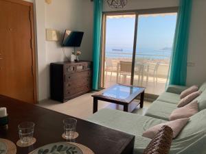 Ático con Espectaculares Vistas al Mar