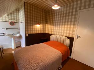 Sejours chez l'habitant Hotel de famille L.F.M.A.L. : photos des chambres
