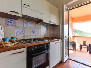 Apartment La Paradisa-1 by Interhome