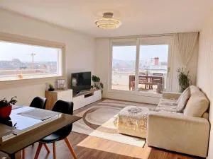 Unique Penthouse Porto near Livaria Lello - 40m2 Terrace and Free Parking - Porto