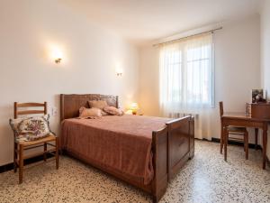 Maisons de vacances Holiday Home La Vigneronne by Interhome : photos des chambres
