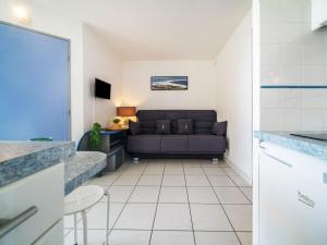 Appartements Apartment Copacabana-21 by Interhome : photos des chambres