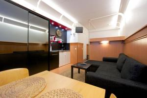 Vuosselin Helmi Apartments