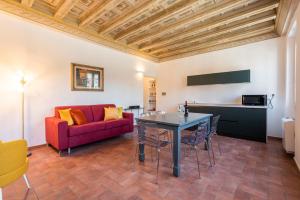 Santa Croce Palace by Mmega