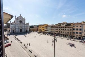 Santa Croce Palace by Mmega