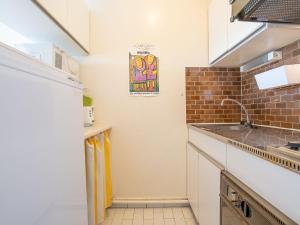 Apartment Les Terrasses de la Mer-13 by Interhome
