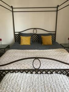 Maisons de vacances Charming 1-bed cottage Montemboeuf : photos des chambres