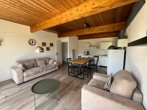 Appartements Barcelonnette location avec jardin : photos des chambres