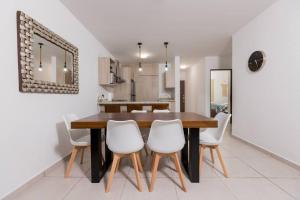 Moderno Departamento En Residencial Privado