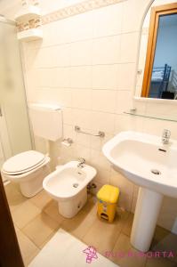 FuoriPorta Affitti Brevi - Inzani 8