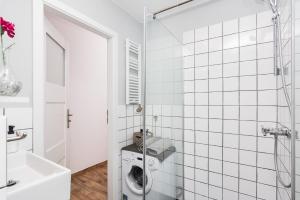 Apartments in The Jewish Quarter - LOW STANDARD - 10 Main Square - by Upstairs