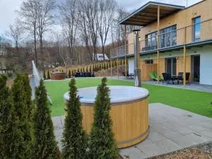 Apartmány DOMA Domaša - 胡门内