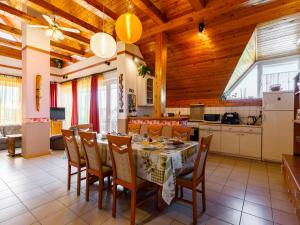 Holiday Home Szabo by Interhome