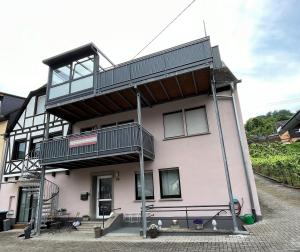 Ferienwohnung-Mesenich