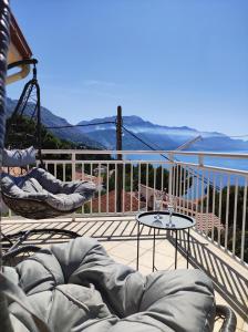 Beautiful apartment 80 m from the sea