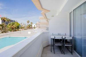 Beautiful apartment Playa Honda in the heart of Las Americas