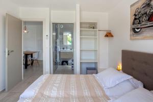 Appartements appartement Levante au calme  piscine chauffee partagee et bbq : photos des chambres