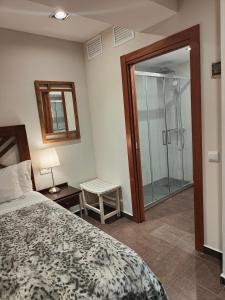 Single Room (interior) room in La Ciudadela