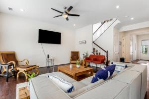 Ocean View Beach Club --- 7 Middlesex Drive