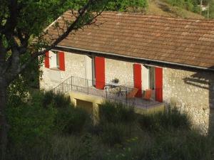 Maisons de vacances L'Oustaou du Luberon et SPA : photos des chambres