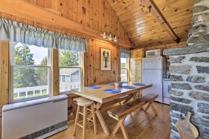 Charming Ocean-View Cottage By Cutler Harbor
