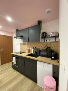 Capsule color deluxe Balnéo I écran home cinéma I console de jeux