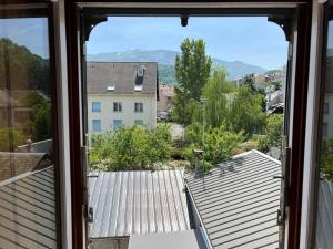Appartements Top Floor Apartment with Mountain Views in the centre of Argeles Gazost : photos des chambres