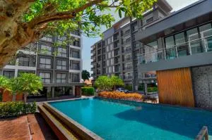 The S Block Condotel - Ban Non Sa-at