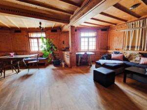 FeWos und Apartments Blaues Haus