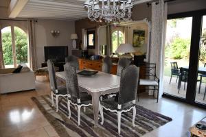 Sejours chez l'habitant La Californie : photos des chambres