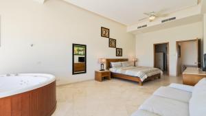 Luna Blanca Penthouse by Kivoya