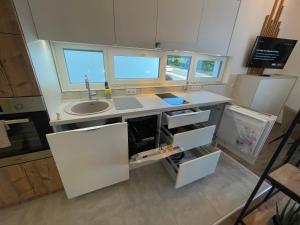 Hillside Central Apartments