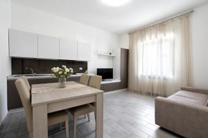 Giselle Apartments Maiori - Amalfi Coast