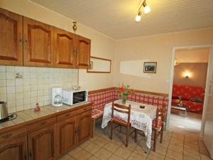 Maisons de vacances Gite Gerardmer, 3 pieces, 4 personnes - FR-1-589-402 : photos des chambres