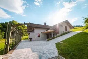 Holiday home in Smarjeske Toplice Kranjska Krain 42904 - 斯玛杰克托莱塞