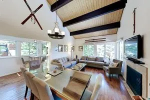 Ski Bowl Condos Unit 518 - Donner Pines Tract