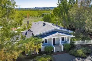 Magnolia Escape - وندسور