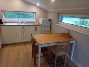 Rožu ielas namiņš