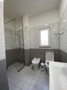 Kompleksi Jakaj
