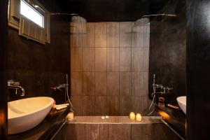 Saint Sin Suites - Adults Only