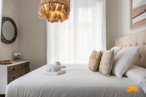 Carpenters Home by Cadiz Time