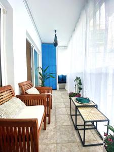 Abbott apartment - 1 min from the beach - 100m2 - sleeps 8