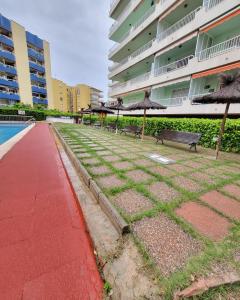 SALOU FAMILY APARTMENT