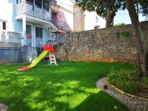 Apartman Butterfly Nedešćina 