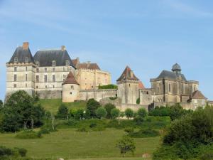 Maisons de vacances Grande maison de ville avec cheminee et loggia : photos des chambres