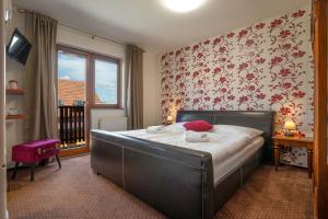 Double Room with Balcony room in Penzion Laura